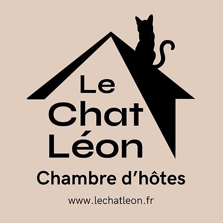 شالو سور سون Le Chat Leon المظهر الخارجي الصورة